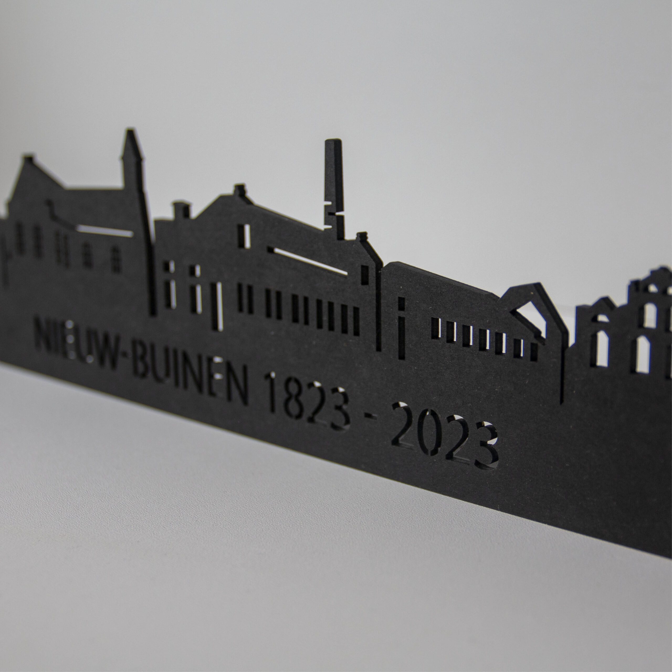 200 Jaar Nieuw-Buinen - Skyline 40 cm - houtkleur zwart - 2